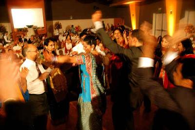 Wedding Party Songs Dance on Funny Indian Drinking Story At Dance Party